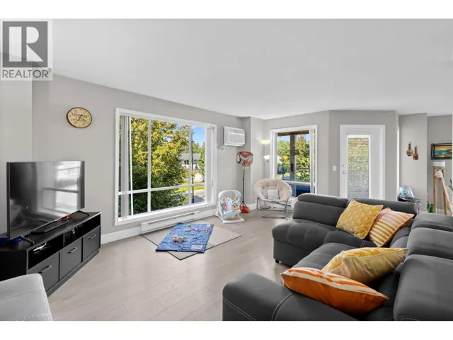 727 Houghton Road Unit# 212, Kelowna, British Columbia V1X7J7