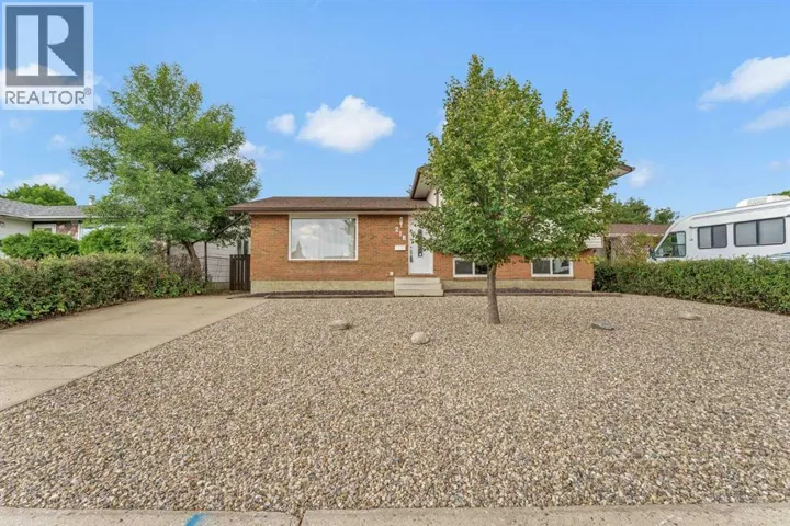 218 Carry Drive SE, Medicine Hat, Alberta T1B1N5