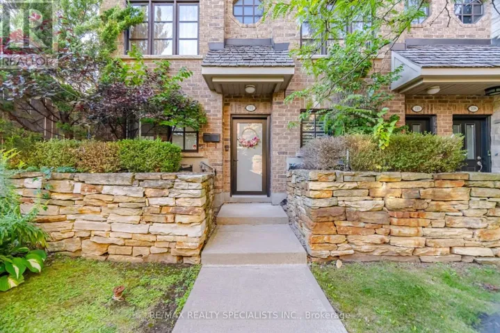 112 - 1812 BURNHAMTHORPE ROAD E, Mississauga (Applewood), Ontario L4X0A3