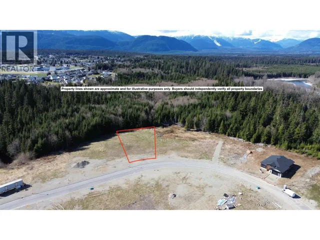 209 WAKITA STREET, Kitimat, British Columbia V8C0B7