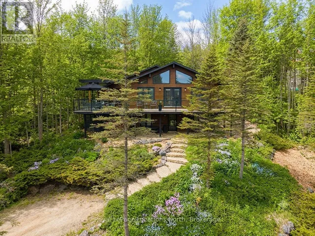 112 AMIK COURT, Grey Highlands, Ontario N0C1G0