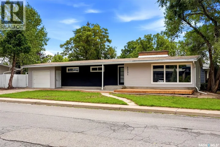 2251 Jubilee AVENUE, Regina, Saskatchewan S4S3V3