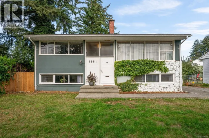 1951 Hallen Ave, Nanaimo, British Columbia V9S4S7