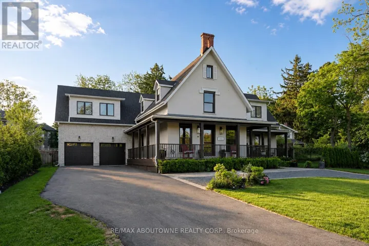 489 LAKESHORE ROAD W, Oakville (SW Southwest), Ontario L6K1G4