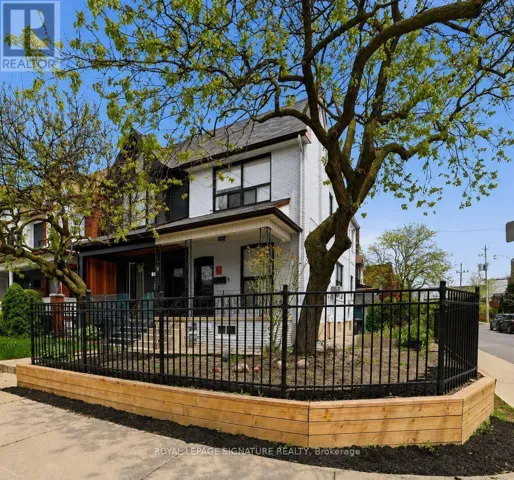 151 CAMPBELL AVENUE, Toronto (Dovercourt-Wallace Emerson-Junction), Ontario M6P3V3