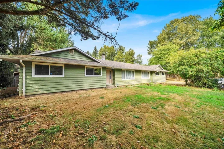23179 16 AVENUE, Langley, British Columbia V2Z1K7