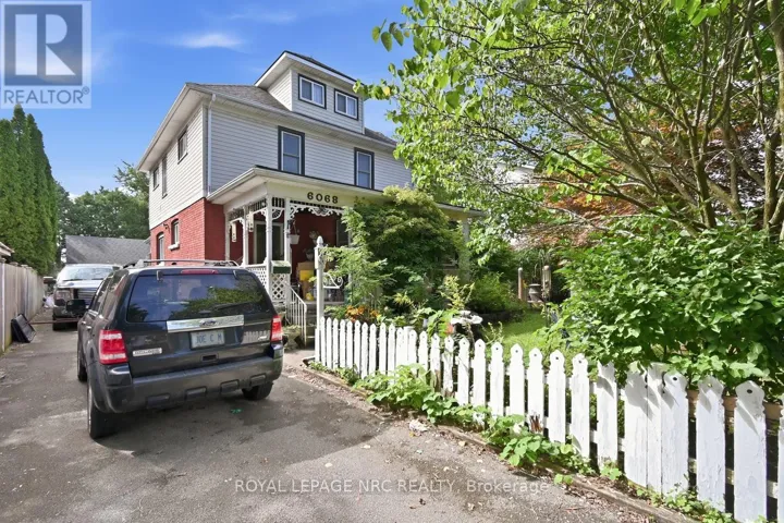 6068 DIXON STREET, Niagara Falls (Dorchester), Ontario L2G2L5