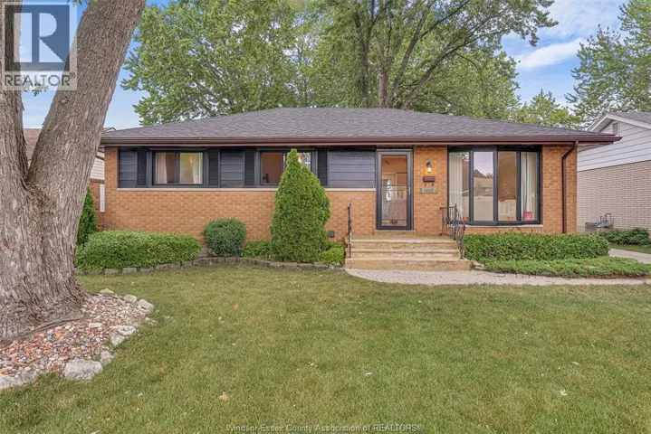 1082 COVENTRY Unit# MAIN FLOOR, Windsor, Ontario N8S2W7