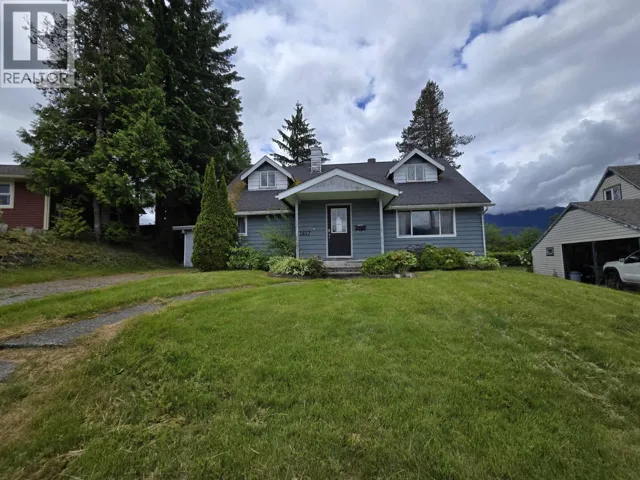 1417 CORMORANT AVENUE, Kitimat, British Columbia V8C1R7