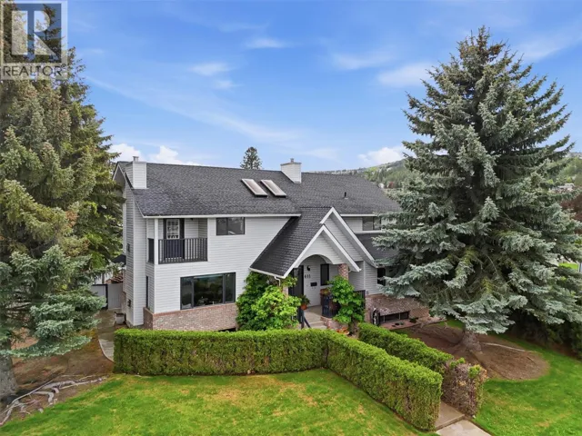 611 ROBSON Drive, Kamloops, British Columbia V2E2B4