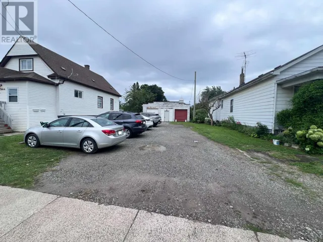 5470 LEWIS AVENUE, Niagara Falls (Clifton Hill), Ontario L2G3R7