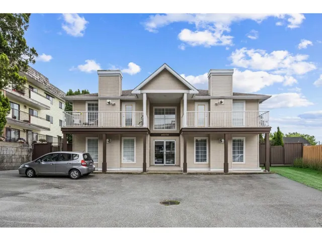 2 & 4 46008 BOLE AVENUE, Chilliwack Downtown, Chilliwack, British Columbia V2P2V5