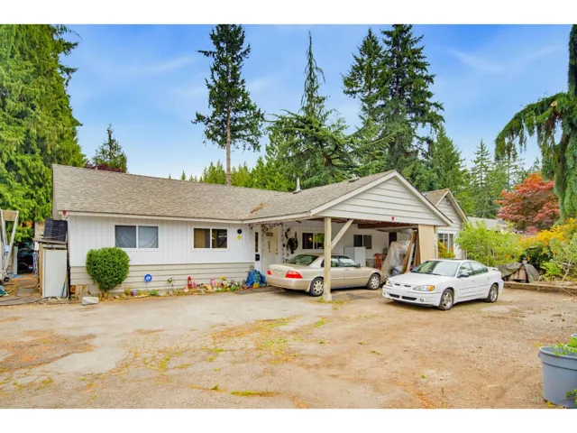 3946 200 STREET, Langley, British Columbia V3A1K5