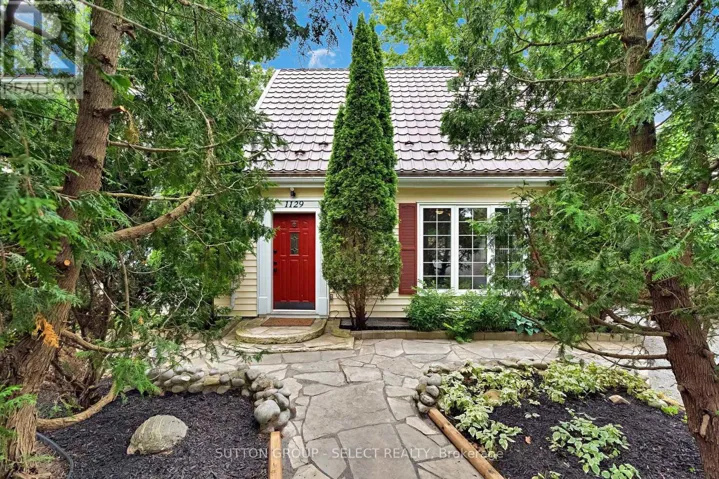 1129 SUNNINGDALE ROAD E, London North (North C), Ontario N5X4B1