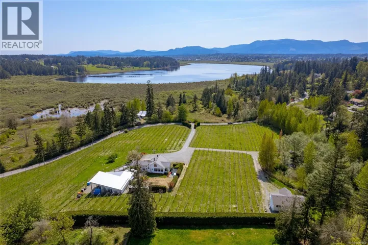 6798 Norcross Rd, Duncan, British Columbia V9L6C3