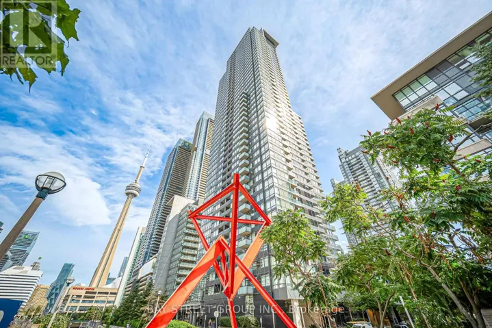 816 - 25 TELEGRAM MEWS, Toronto (Waterfront Communities), Ontario M5V3Z1