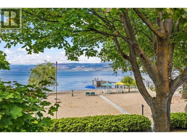 4088 Lakeshore Road, Kelowna, British Columbia V1W1V6