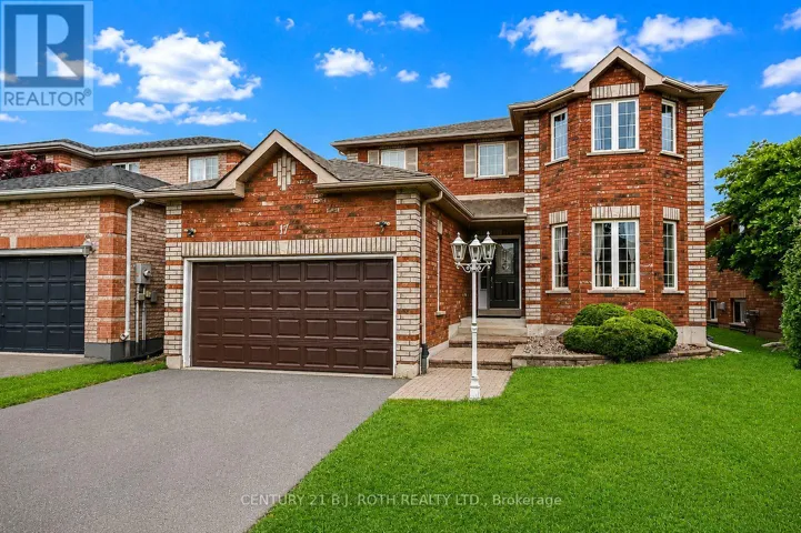 17 CROMPTON DRIVE, Barrie (Little Lake), Ontario L4M6N1