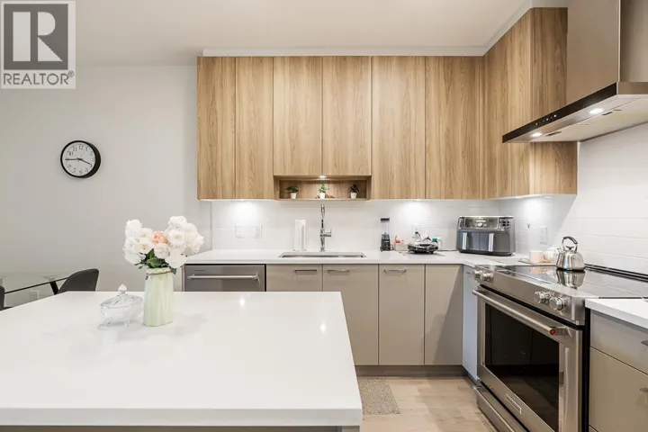101 7588 16TH STREET, Burnaby, British Columbia V3N0H8
