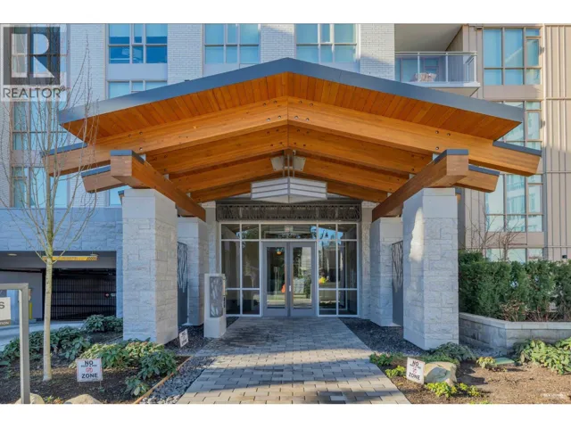 306 2325 EMERY COURT, North Vancouver, British Columbia V7J0E8