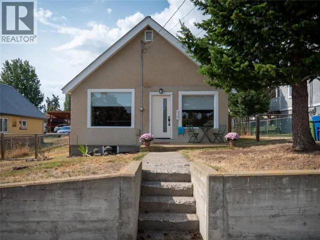438 3rd Avenue, Kimberley, British Columbia V1A3G8