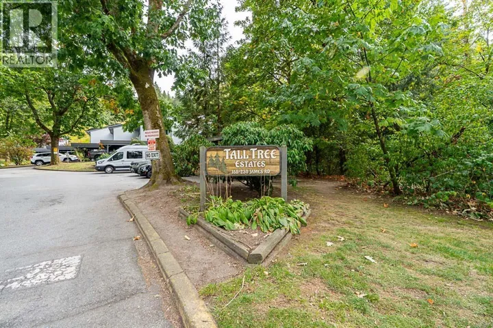 158 JAMES ROAD, Port Moody, British Columbia V3H2S4