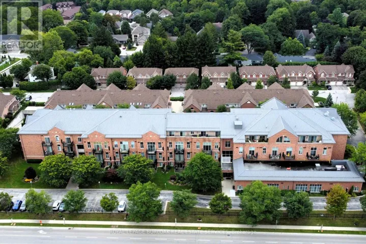 111 - 262 DUNDAS STREET E, Hamilton (Waterdown), Ontario L0R2H4