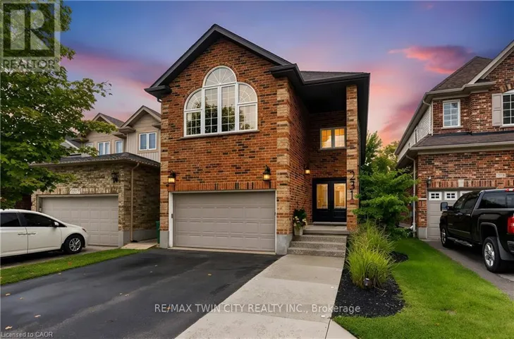 231 STEEPLERIDGE STREET, Kitchener, Ontario N2P2W1