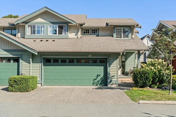 55 45545 TAMIHI WAY, Garrison Crossing, Chilliwack, British Columbia V2R0G2