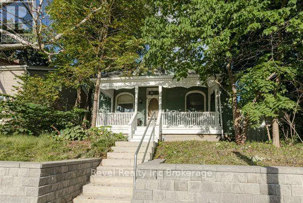 126 HURON STREET, Woodstock (Woodstock - North), Ontario N4S6Z8