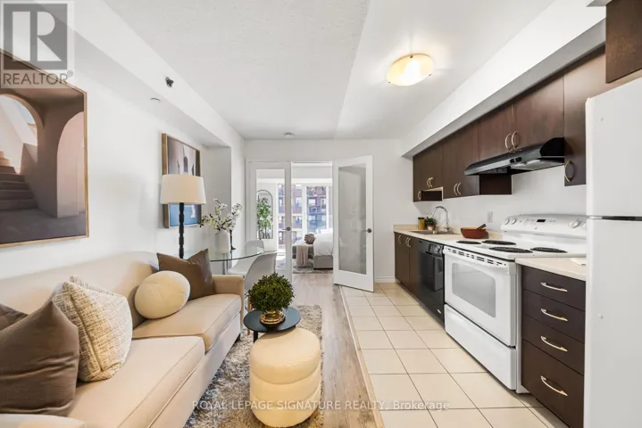 721 - 35 SARANAC BOULEVARD, Toronto (Englemount-Lawrence), Ontario M6A2G4