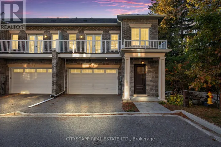 74 OLD BLOOMINGTON ROAD, Aurora (Aurora Estates), Ontario L4G0M2