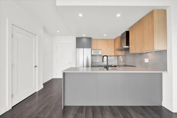 309 31940 RAVEN AVENUE, Mission, British Columbia V2V0L1