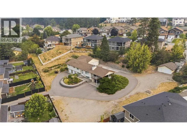 9181 Alder Street, Summerland, British Columbia V0H1Z2