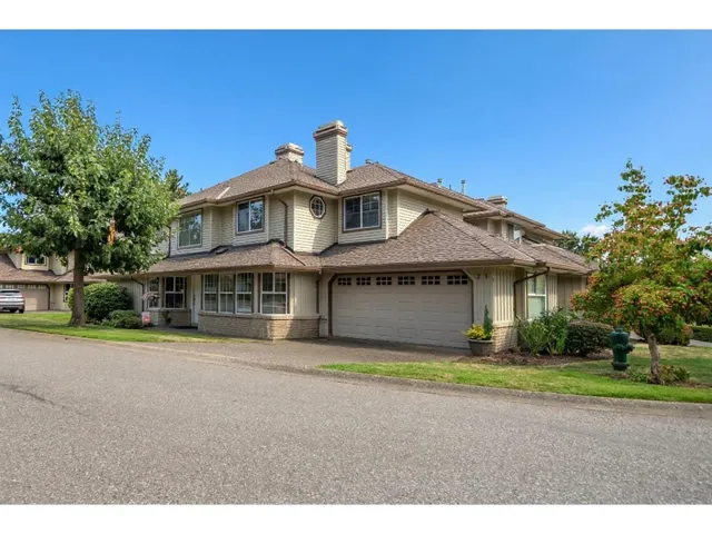 21 15860 82 AVENUE, Surrey, British Columbia V4N0S8