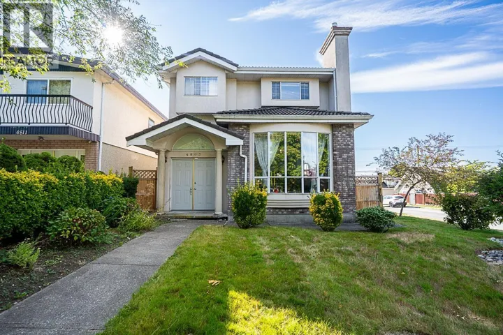 4803 FLEMING STREET, Vancouver, British Columbia V5N3W7