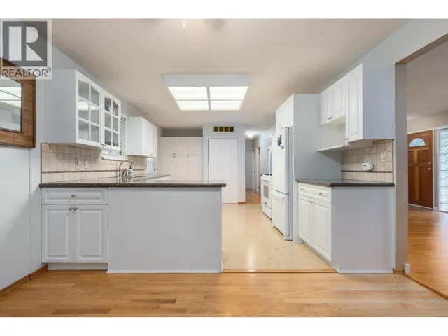 4872 58 STREET, Delta, British Columbia V4K3H5