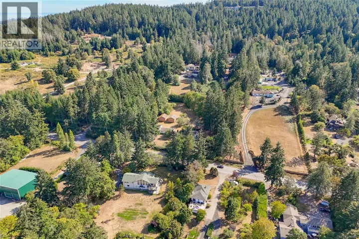 1475 McTavish Rd, North Saanich, British Columbia V8L5T3