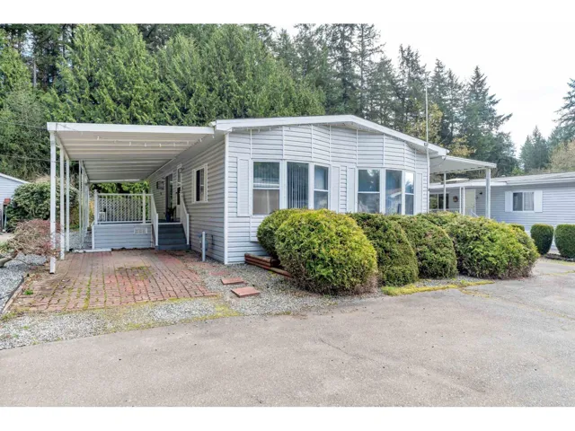 242 20071 24 AVENUE, Langley, British Columbia V2Z2A1