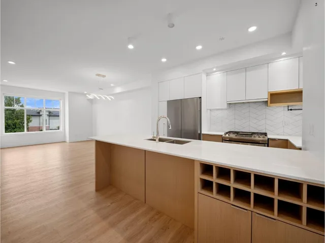 7 2350 165 STREET, Surrey, British Columbia V3Z1J9