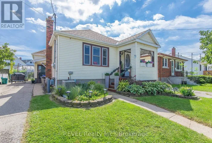 12 GARNET STREET, St. Catharines (Facer), Ontario L2M5E5