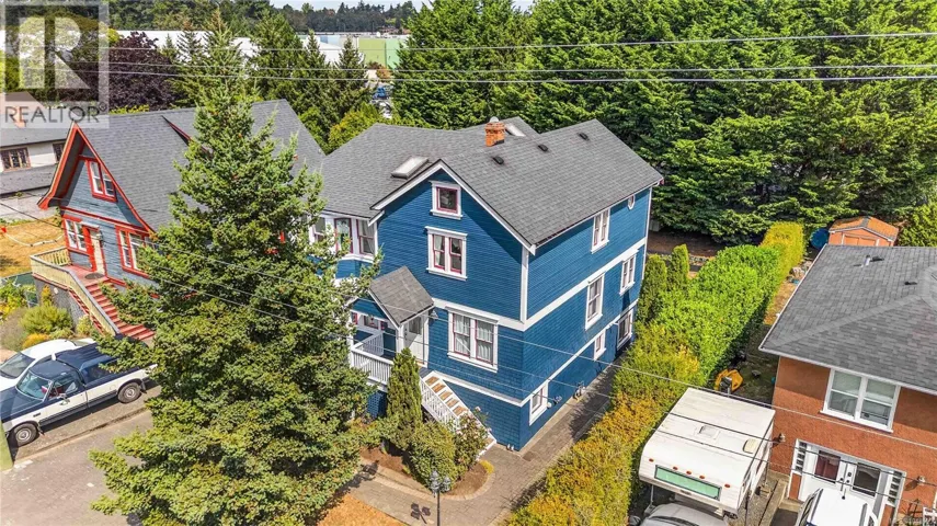 362 Ker Ave, Saanich, British Columbia V9A2B5