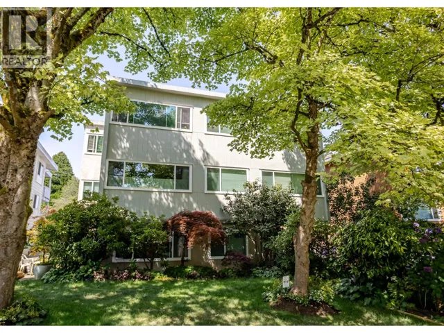 206 1149 W 11TH AVENUE, Vancouver, British Columbia V6H1K4
