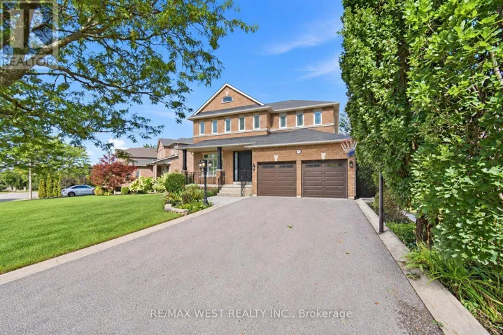 65 BURNHAVEN AVENUE, Vaughan (Maple), Ontario L6A2P2