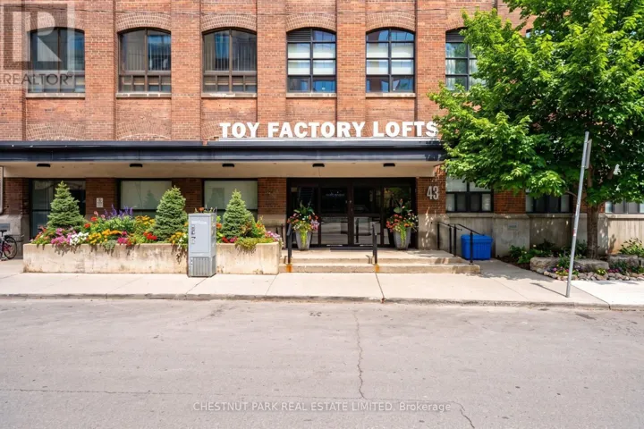 401 - 43 HANNA AVENUE, Toronto (Niagara), Ontario M6K1X1