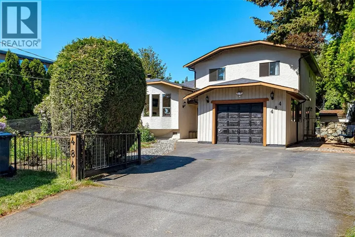 484 Goldstream Ave, Langford, British Columbia V9B2W5