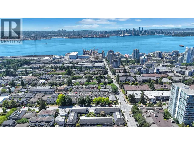 108 216 E 6TH STREET, North Vancouver, British Columbia V7L1P5