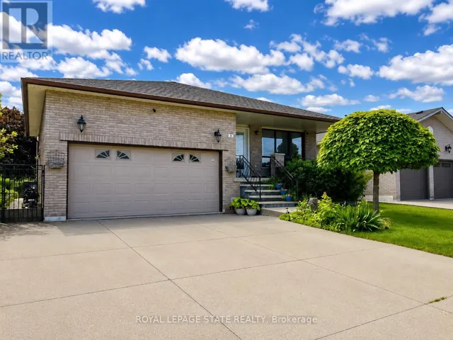 15 ELLEN AVENUE, Hamilton (Gershome), Ontario L8G5A9