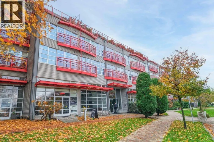 110 350 E 2ND AVENUE, Vancouver, British Columbia V5T4R8