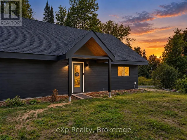422 BALSAM CHUTES ROAD, Huntsville (Stephenson), Ontario P0B1L0
